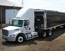 Quality Mulch Truck and Trailer